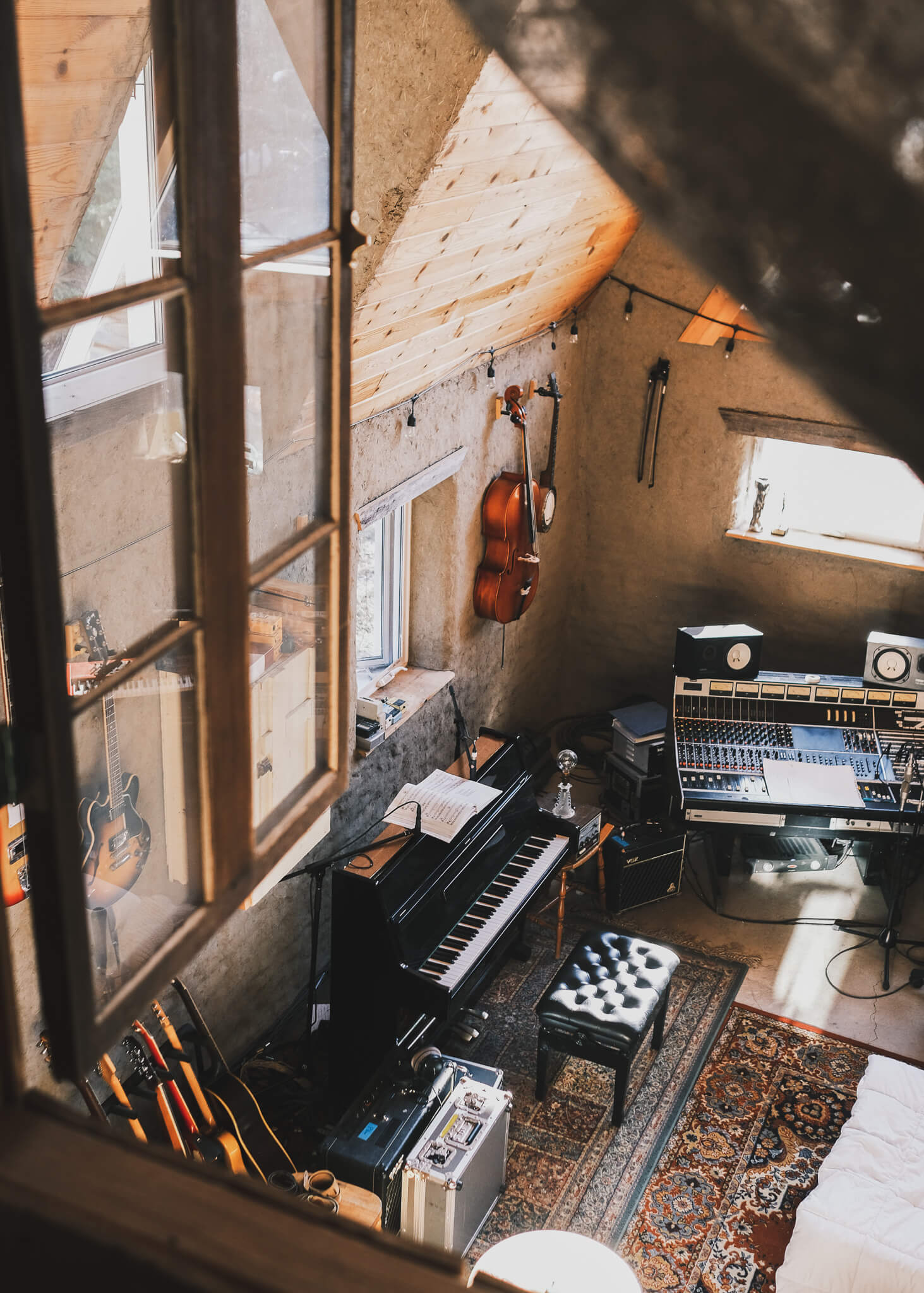 pilou-studio-musique-campdebase-saint-adrien Studio musique piano - S'établir à Saint-Adrien