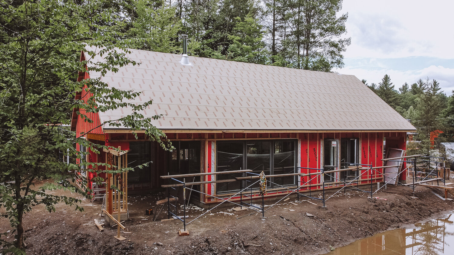 Ecoflo x Camp de base maison en construction camp de base