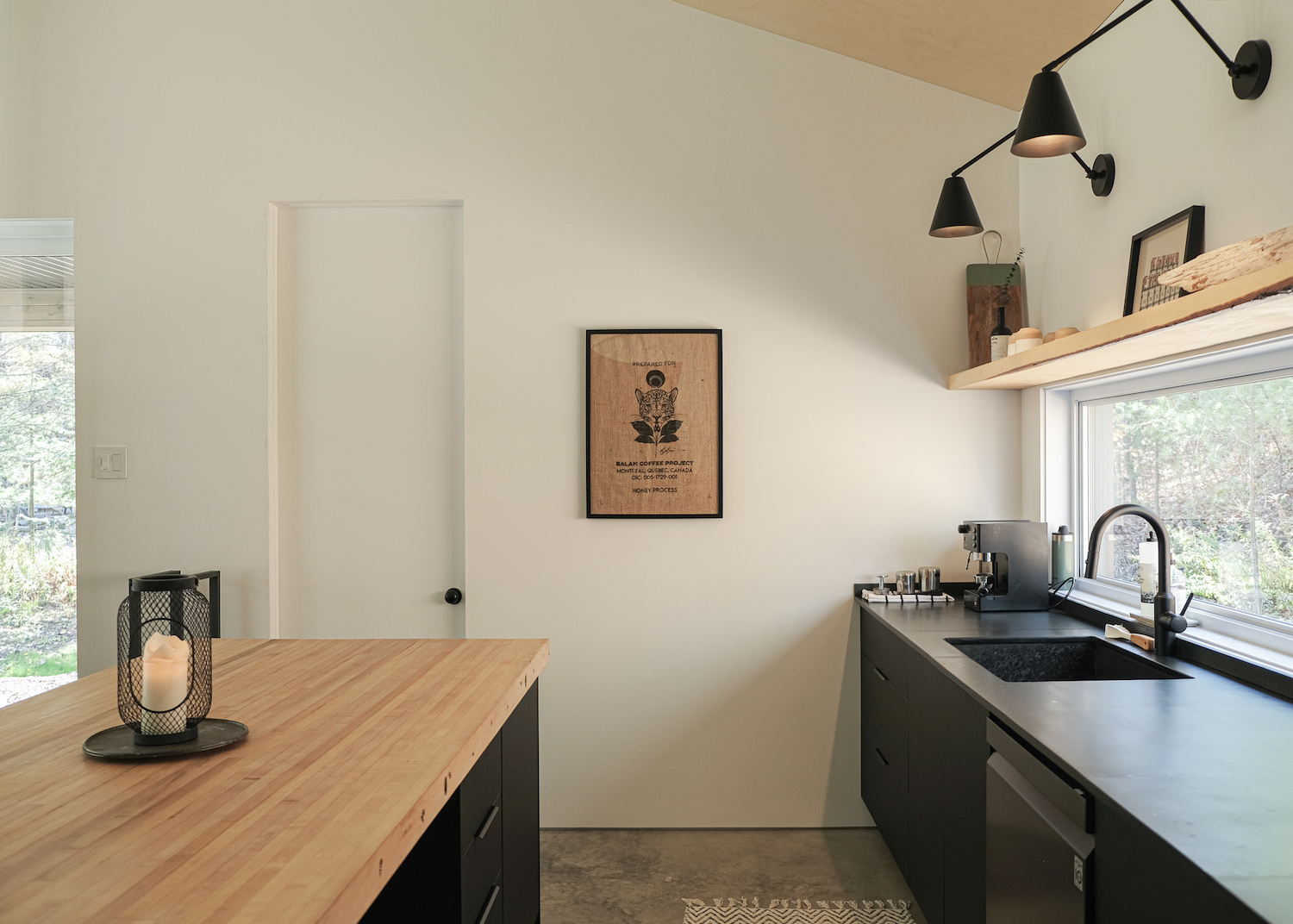 CampDeBase x Cuisine Gagnon x Miralis fini fenix mat absolu