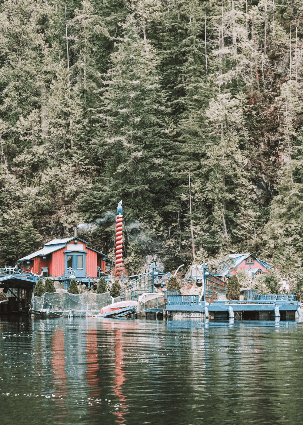 île flottante bleue et rose