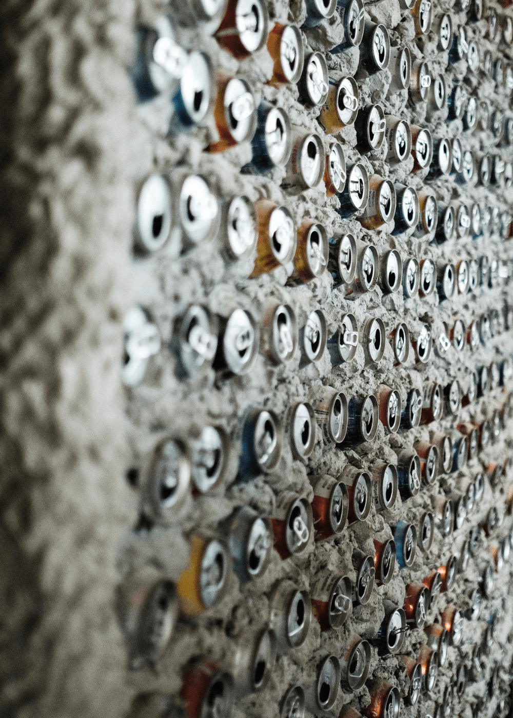 mur en canettes recyclées géonef